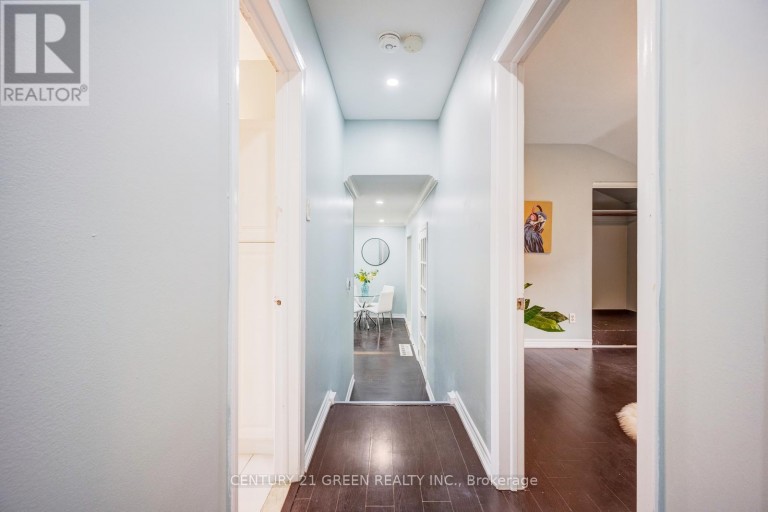 11 BURGBY AVENUE, Brampton (Northwood Park), Ontario, L6X2G7