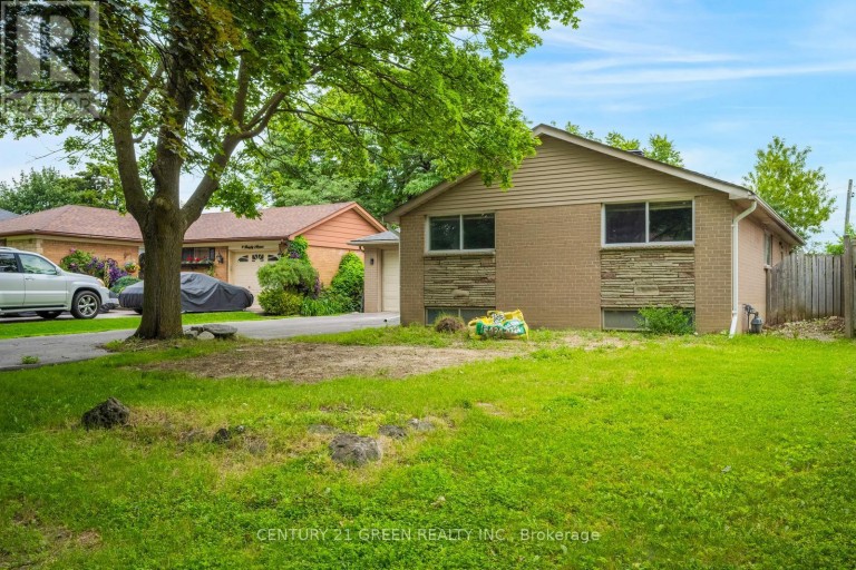 11 BURGBY AVENUE, Brampton (Northwood Park), Ontario, L6X2G7