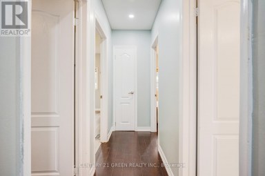 11 BURGBY AVENUE Brampton (Northwood Park) Ontario photo 26