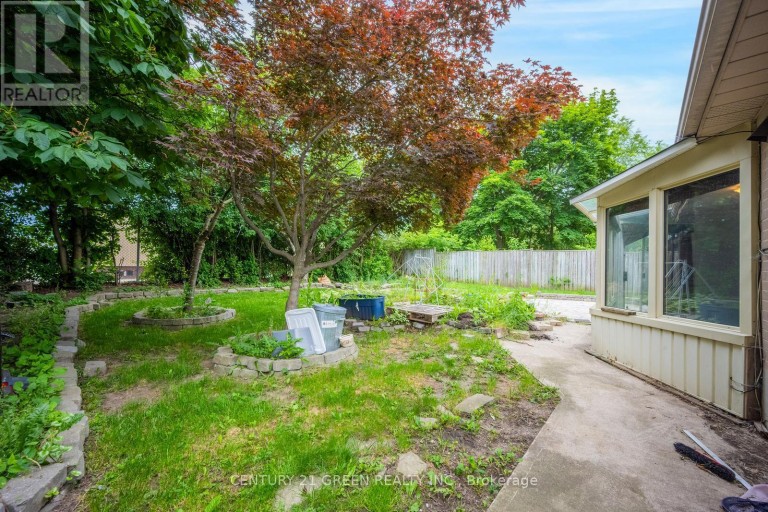 11 BURGBY AVENUE, Brampton (Northwood Park), Ontario, L6X2G7