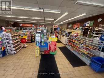 455 GRAND AVENUE E Chatham-Kent (Chatham) Ontario photo 3