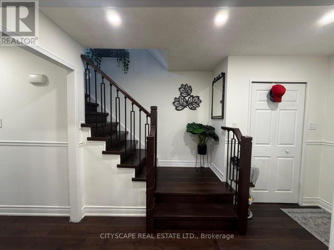3346 CHOKECHERRY CRESCENT, Mississauga (Erin Mills), Ontario, L5L1A9