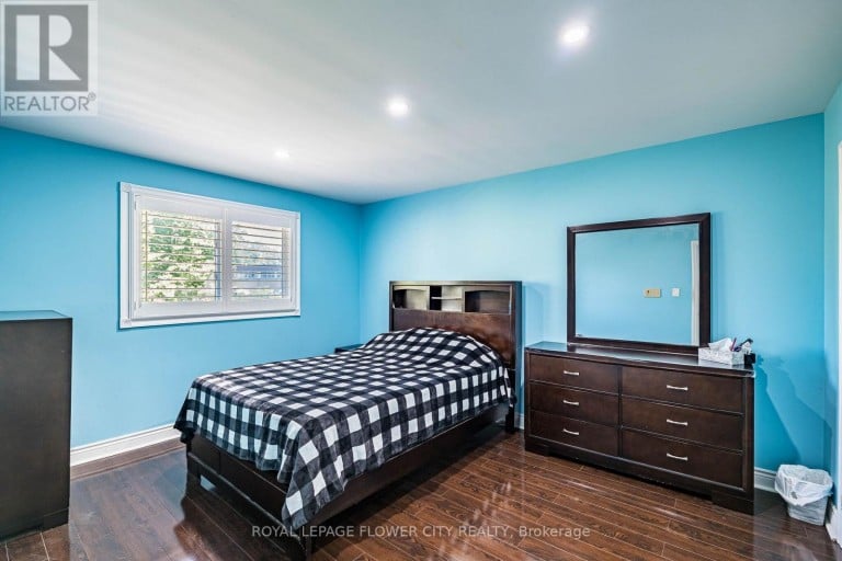 148 DOLORES ROAD, Toronto (Glenfield-Jane Heights), Ontario, M3L2K8