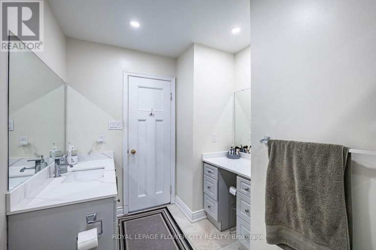 148 DOLORES ROAD, Toronto (Glenfield-Jane Heights), Ontario, M3L2K8