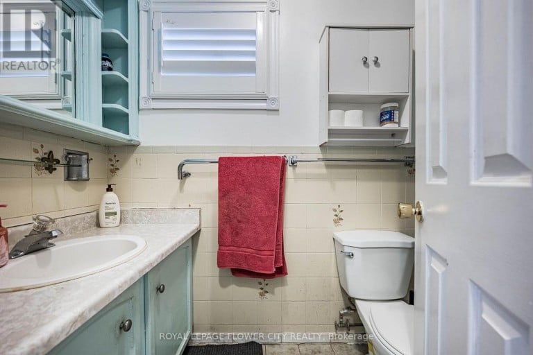 148 DOLORES ROAD, Toronto (Glenfield-Jane Heights), Ontario, M3L2K8
