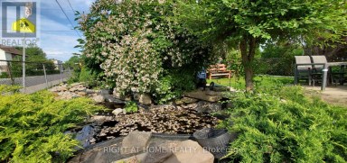 38 MADELAINE AVENUE Toronto (Oakridge) Ontario photo 2