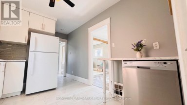 138 GLASGOW STREET Kitchener Ontario photo 17