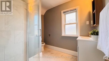 138 GLASGOW STREET Kitchener Ontario photo 19