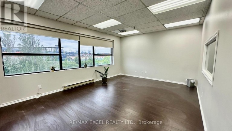 212 - 55 NUGGET AVENUE, Toronto (Agincourt South-Malvern West), Ontario, M1S3L1