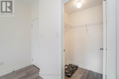 22 - 39 JOHN PERKINS BULL DRIVE Toronto (Downsview-Roding-CFB) Ontario photo 20