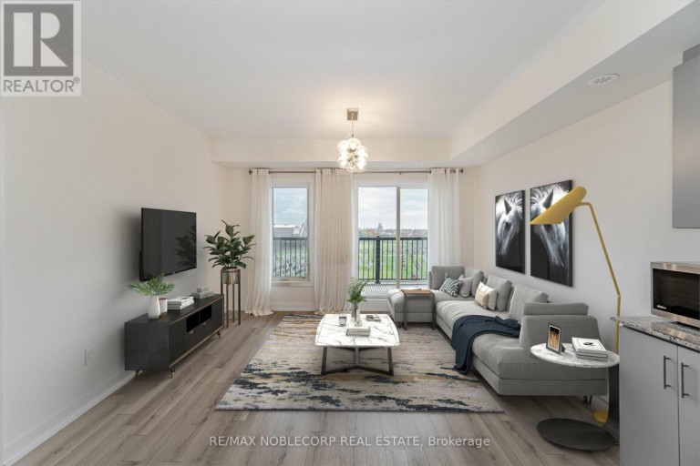 22 - 39 JOHN PERKINS BULL DRIVE, Toronto (Downsview-Roding-CFB), Ontario, M3K0C3