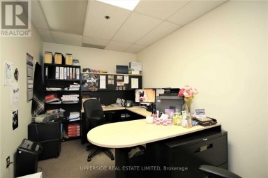 38 - 665 MILLWAY AVENUE Vaughan (Concord) Ontario photo 11