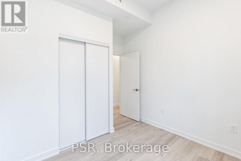 110 - 49 BROADFIELD DRIVE W, Toronto (Markland Wood), Ontario, M9C0E3
