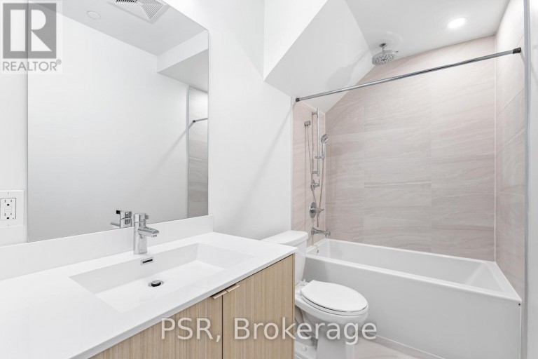 110 - 49 BROADFIELD DRIVE W, Toronto (Markland Wood), Ontario, M9C0E3