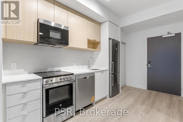 528 - 4365 BLOOR STREET W, Toronto (Markland Wood), Ontario, M9C1R3