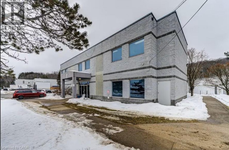 3 Crescent Road Unit# 1-14,l2-1, Huntsville, Ontario (id 40843719)