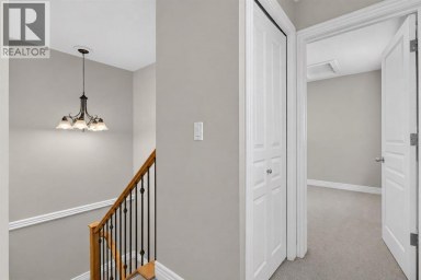 134, 48 Glamis Green SW Calgary Alberta photo 18