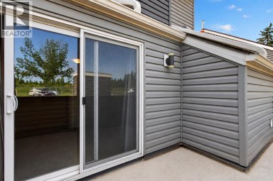 134, 48 Glamis Green SW Calgary Alberta photo 25