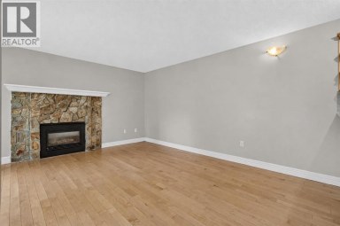 134, 48 Glamis Green SW Calgary Alberta photo 8