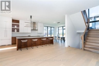 3533 SILVERLEAF CHASE London South (South V) Ontario photo 16