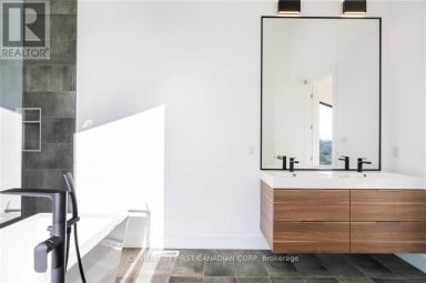 3533 SILVERLEAF CHASE London South (South V) Ontario photo 26