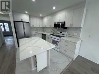 UPPER - 2986A DUFFERIN STREET Toronto (Yorkdale-Glen Park) Ontario photo 3