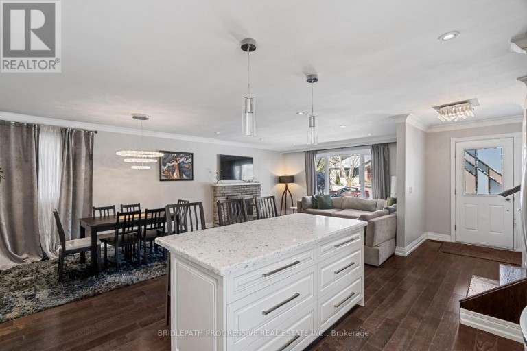 289 BURNETT AVENUE, Toronto (Lansing-Westgate), Ontario, M2N1W2