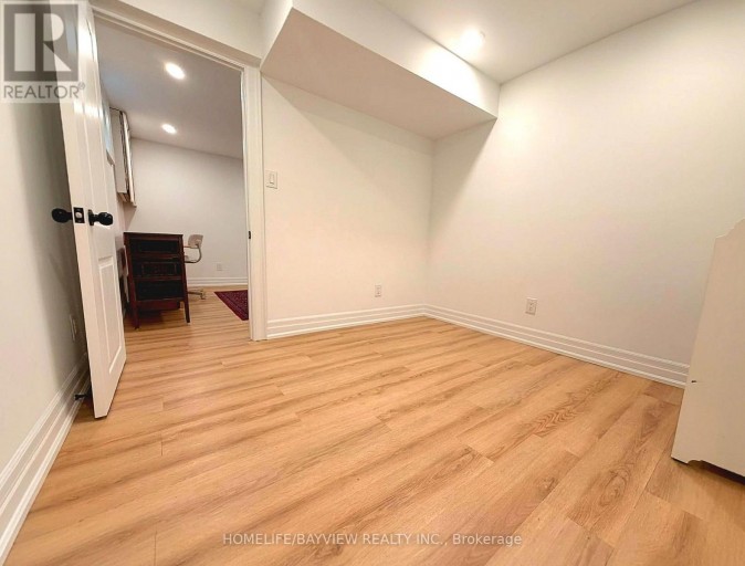 BASEMENT - 110 WOODPARK PLACE, Newmarket (Huron Heights-Leslie Valley), Ontario, L3Y3P6