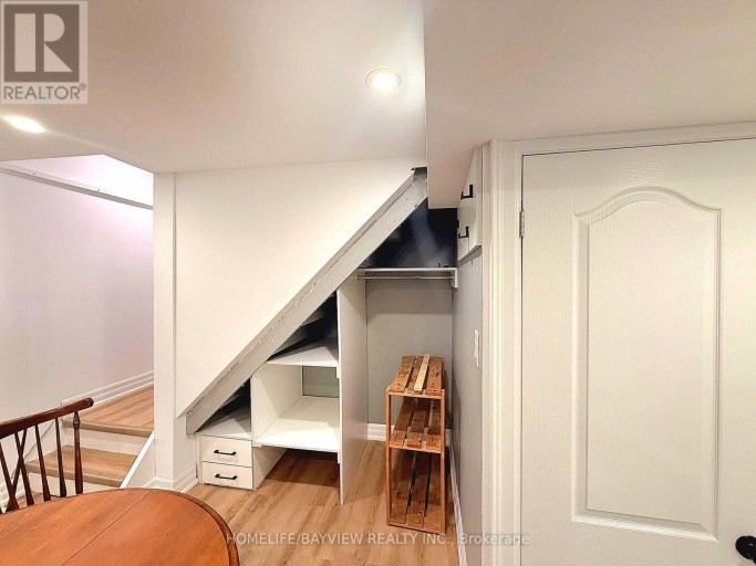 BASEMENT - 110 WOODPARK PLACE, Newmarket (Huron Heights-Leslie Valley), Ontario, L3Y3P6
