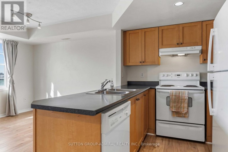 9 - 130 ROCHESTER STREET, Ottawa, Ontario, K1R0A3
