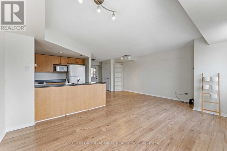 9 - 130 ROCHESTER STREET, Ottawa, Ontario, K1R0A3