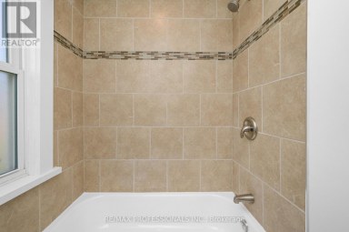 #2 - 388 WILSON STREET Hamilton (Landsdale) Ontario photo 10