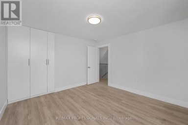 #2 - 388 WILSON STREET Hamilton (Landsdale) Ontario photo 12