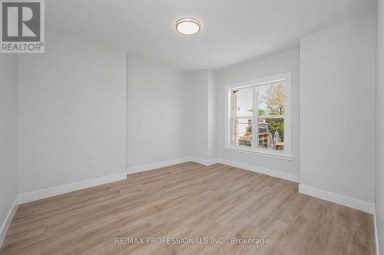 #2 - 388 WILSON STREET Hamilton (Landsdale) Ontario photo 13