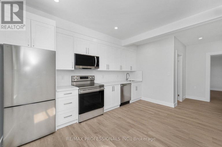 #2 - 388 WILSON STREET, Hamilton (Landsdale), Ontario, L8L1S9