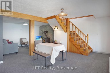 101 NORTH SHORE ROAD Northern Bruce Peninsula Ontario photo 12