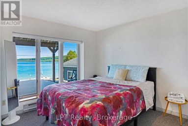 101 NORTH SHORE ROAD Northern Bruce Peninsula Ontario photo 16