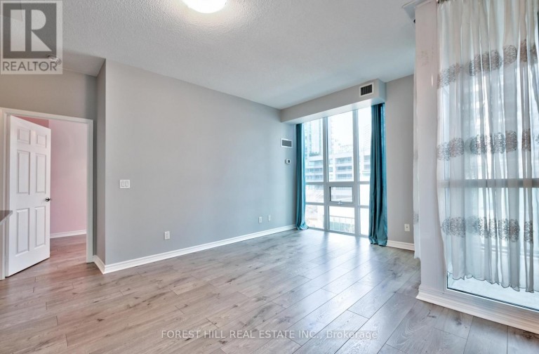 306 - 19 GRAND TRUNK CRESCENT, Toronto (Waterfront Communities), Ontario, M5J3A3