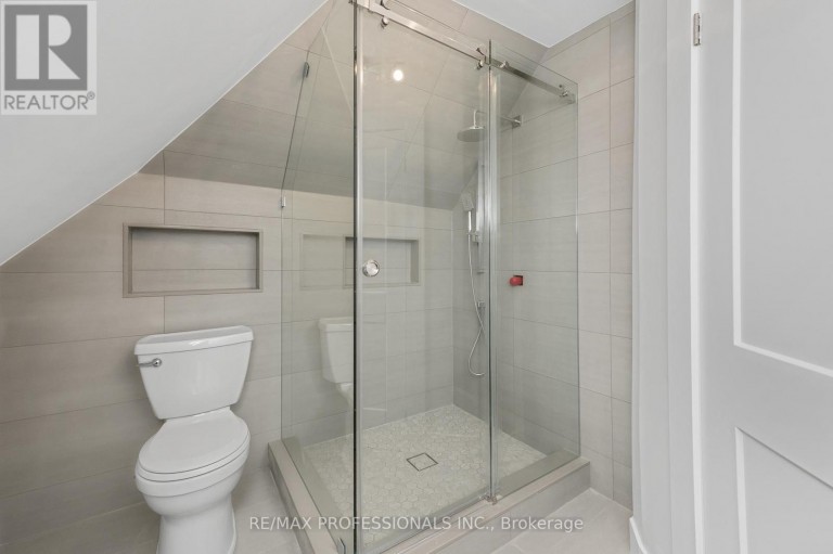 #3 - 388 WILSON STREET, Hamilton (Landsdale), Ontario, L8L1S9