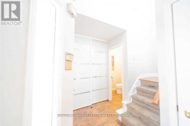 44 KEYS DRIVE Ajax (Central) Ontario photo 10