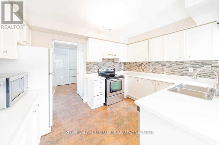 44 KEYS DRIVE, Ajax (Central), Ontario, L1T3P7