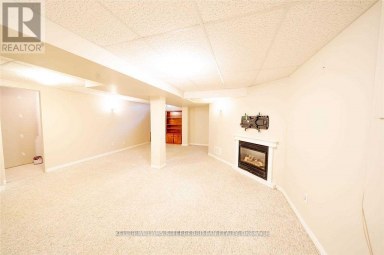 44 KEYS DRIVE Ajax (Central) Ontario photo 15