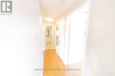 44 KEYS DRIVE Ajax (Central) Ontario photo 6