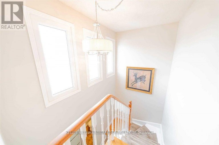 44 KEYS DRIVE, Ajax (Central), Ontario, L1T3P7