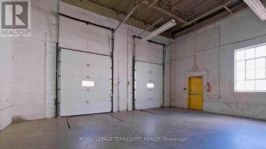122 INDUSTRY STREET Toronto (Brookhaven-Amesbury) Ontario photo 5
