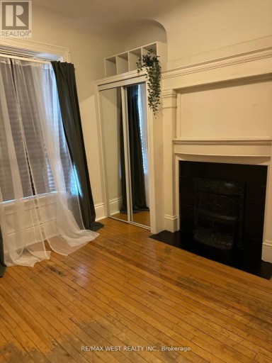 MAIN - 563 OSSINGTON AVENUE, Toronto (Palmerston-Little Italy), Ontario, M6G3T4