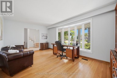 74 RINGWAY CRESCENT Toronto (Elms-Old Rexdale) Ontario photo 7