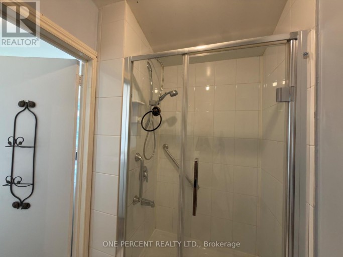 5082 SAINT LAWRENCE AVENUE, Niagara Falls (Downtown), Ontario, L2E3Y8