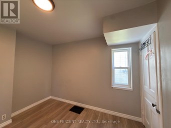 5082 SAINT LAWRENCE AVENUE Niagara Falls (Downtown) Ontario photo 9