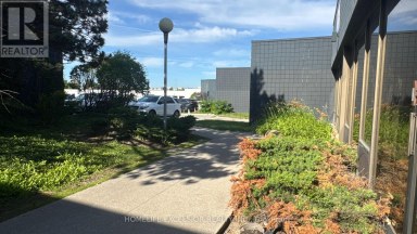 756 GORDON BAKER ROAD Toronto (Hillcrest Village) Ontario photo 4